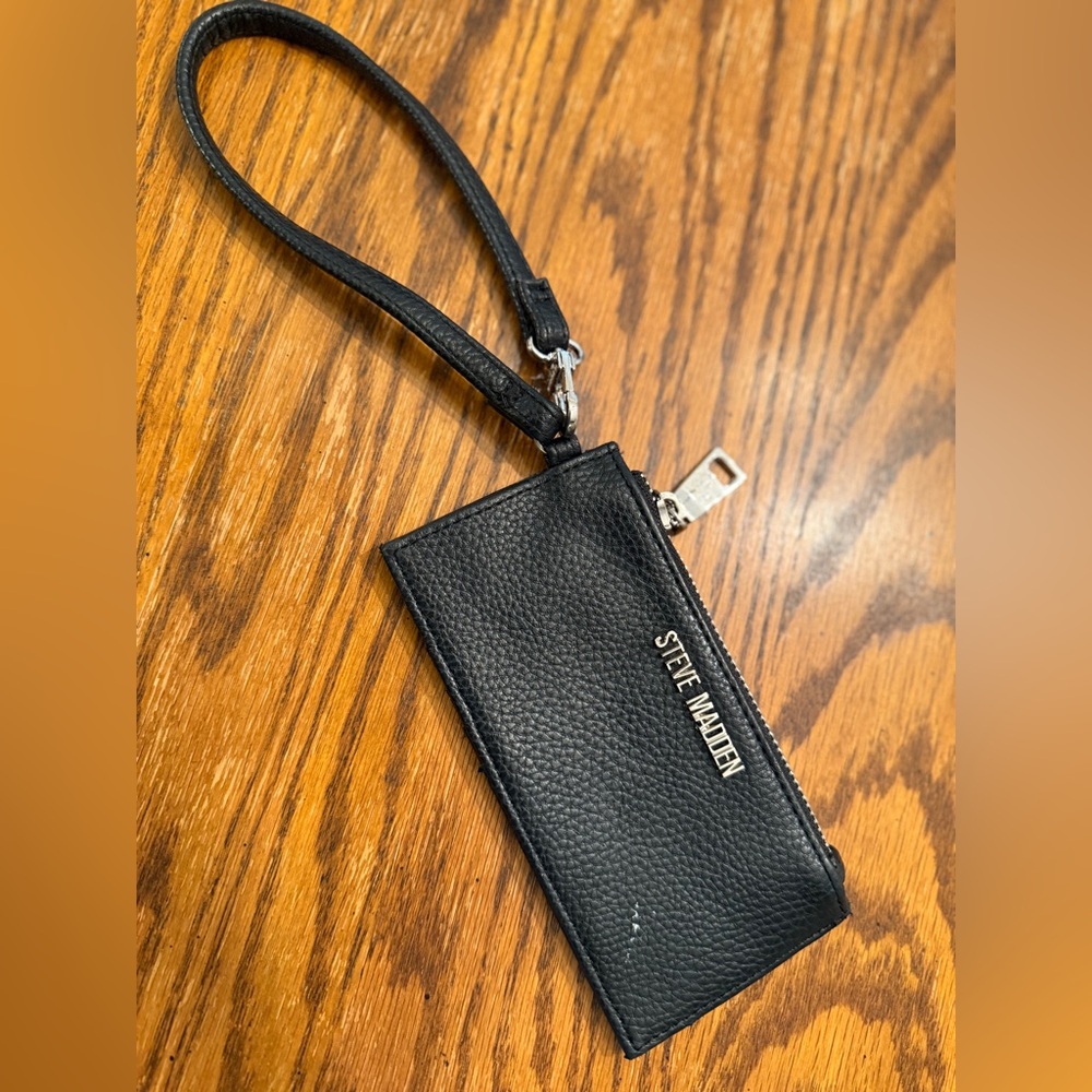 Steve Madden Textured Black Wristlet